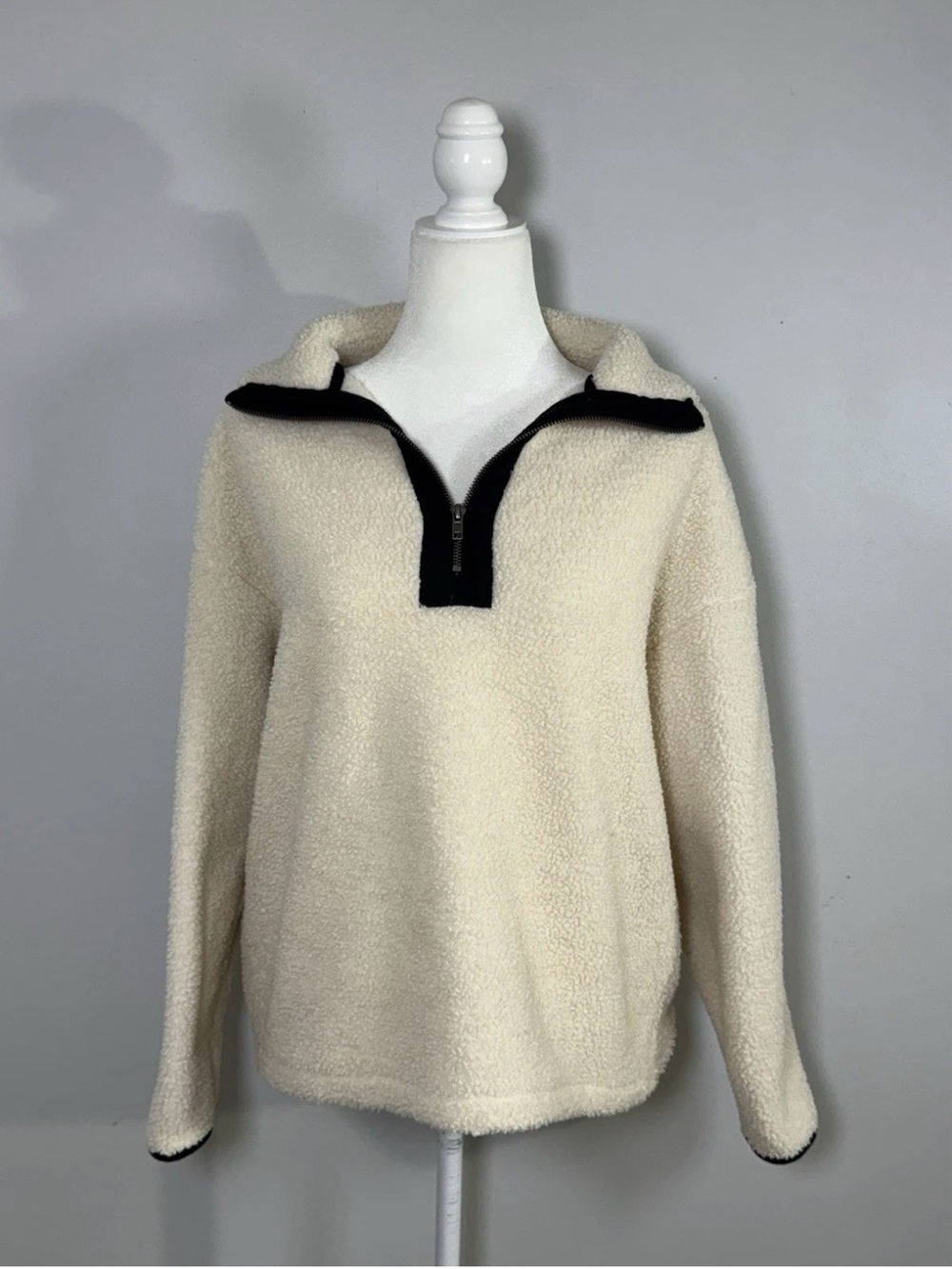 Loft Quarter Zip Shearling Sweatshirt Cream With Black Trim Women’s Size Medium